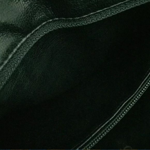 Chanel Triple CC Tote - Vintage 24k Gold-Plated Hardware - Picture 11 of 14